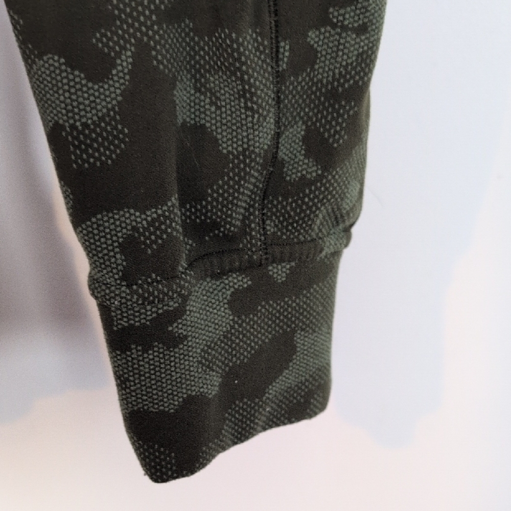 Lululemon Ready to Rulu Jogger - Picture 6 of 11